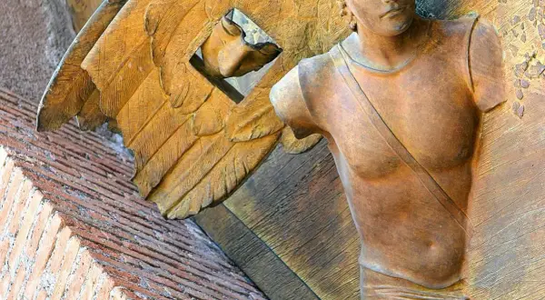 Igor Mitoraj Helios – tajemnice rzeźby i jej artystyczne znaczenie