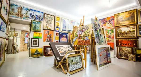 Galeria sztuki współczesnej Foksal 17 - wyjątkowe obrazy olejne w Warszawie